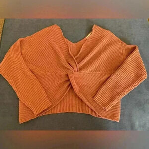 Woman’s Moon & Madison Mauve Pink Soft Knit Long Sleeve Knot Cropped Sweater